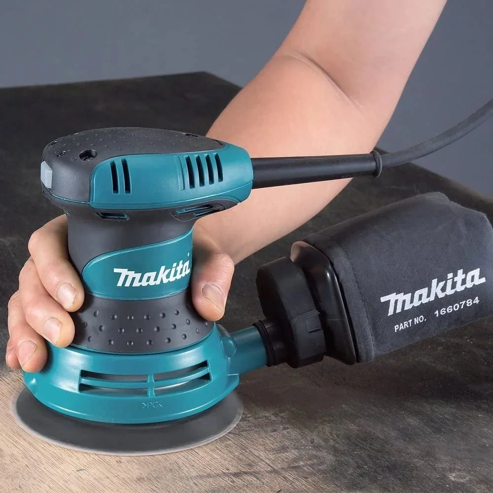 Makita 5 in Random Orbit Sander, 3.0A – BO5030K