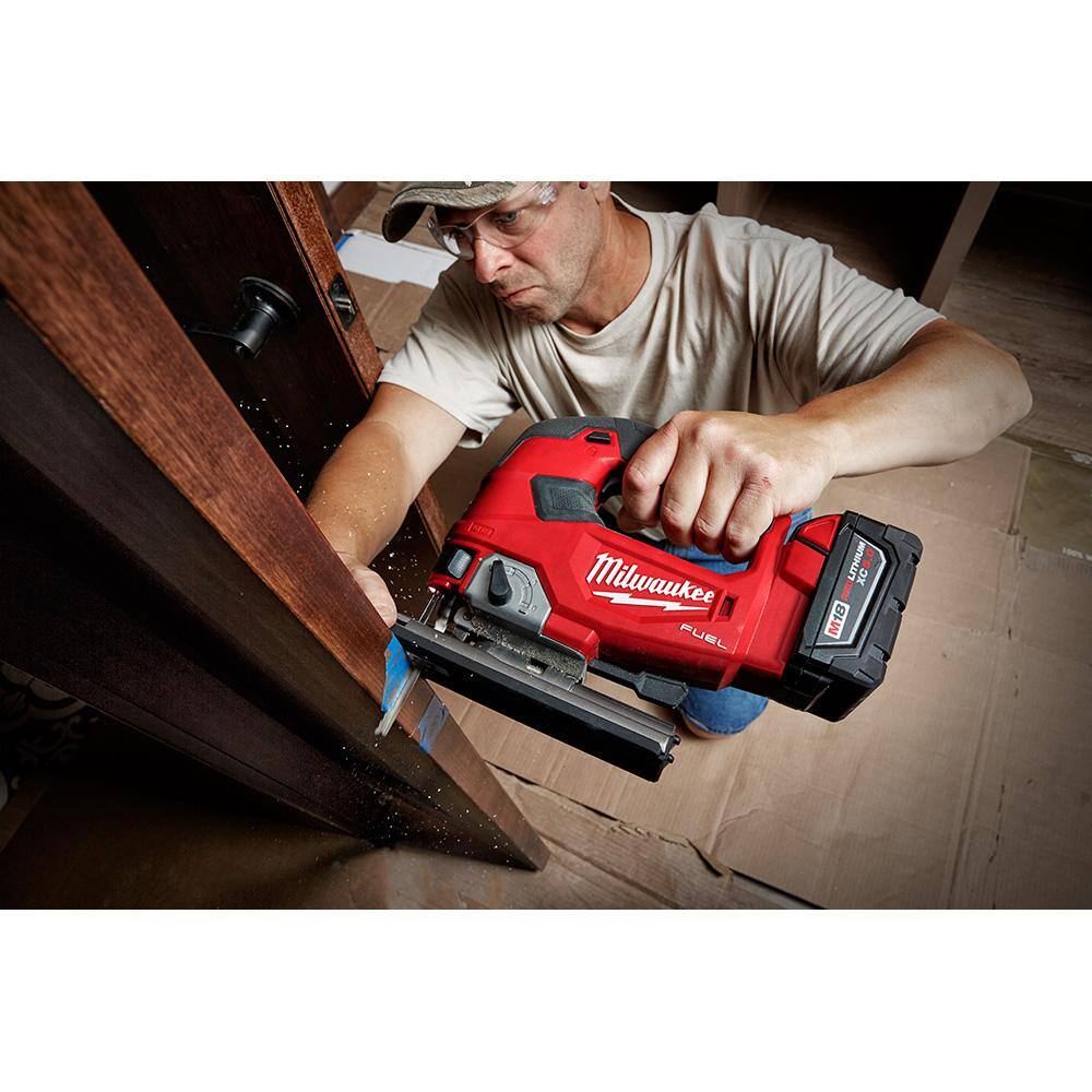 Milwaukee M18 FUEL 18-Volt Lithium-Ion Brushless Cordless D-Handle Jig Saw With M18 5.0 Ah Battery – 2737-20-48-11-1850