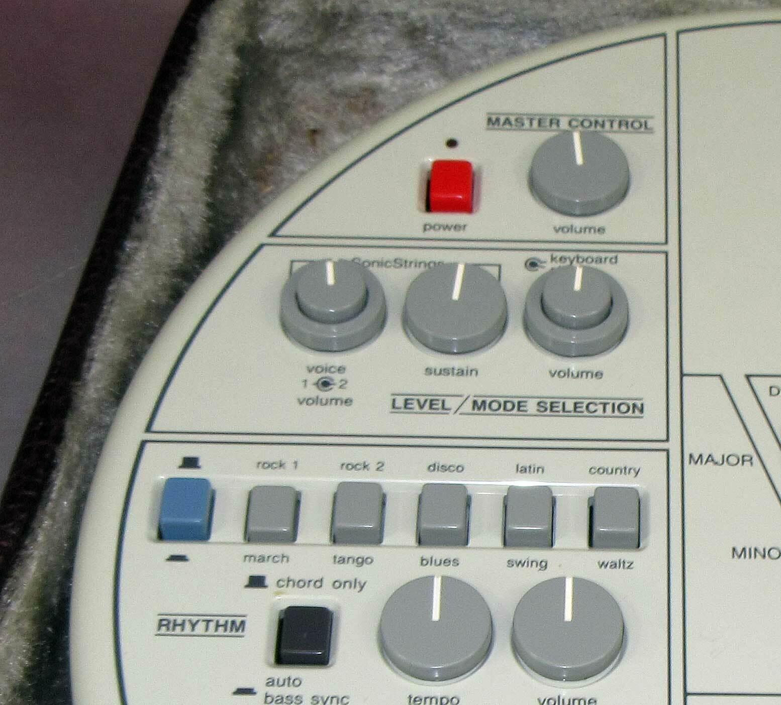 OM 84 System Two w/ Hard Case Power Supply Manual TESTED! WORKS