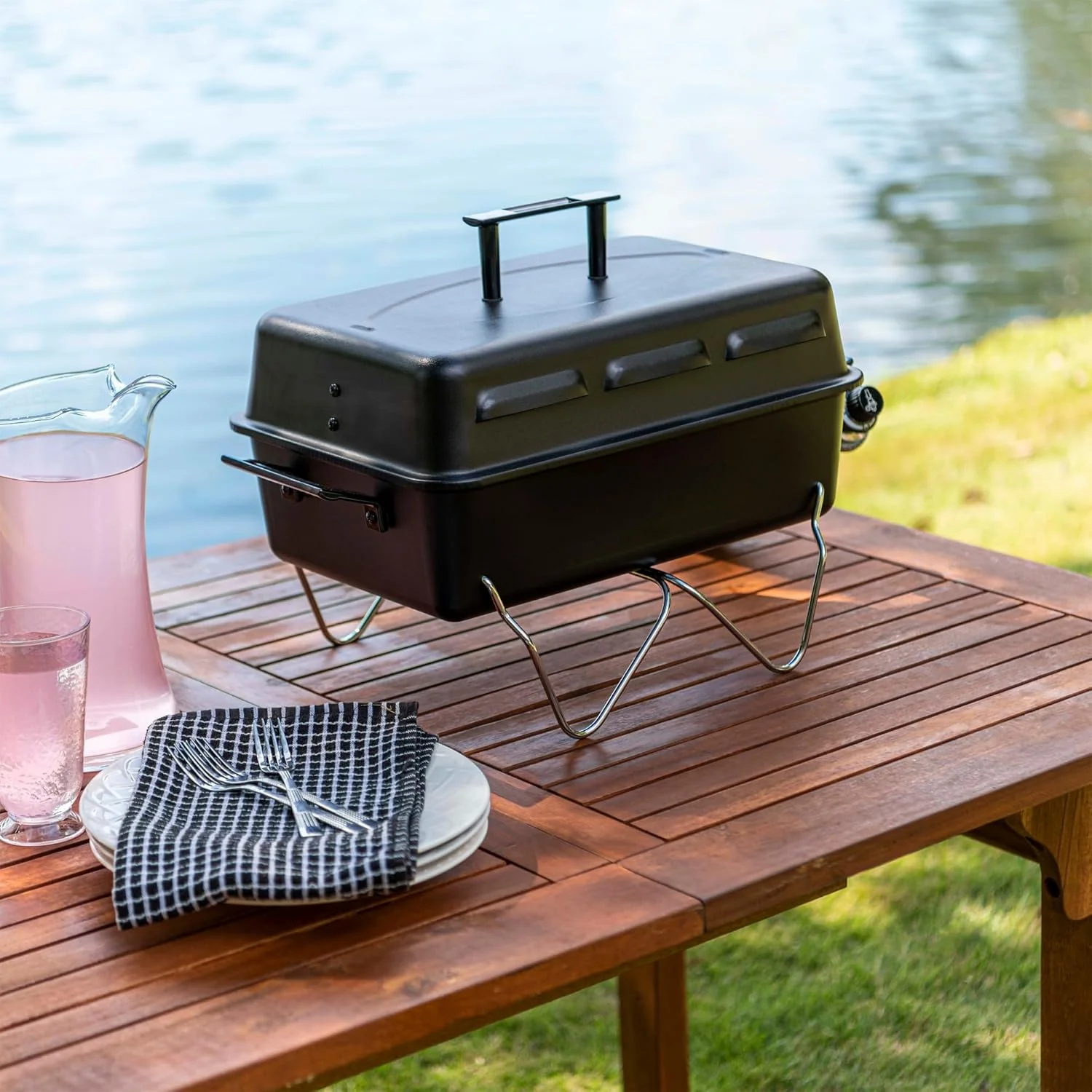 Portable Convective 1-Burner Stainless Steel Propane Gas Grill – 465133010